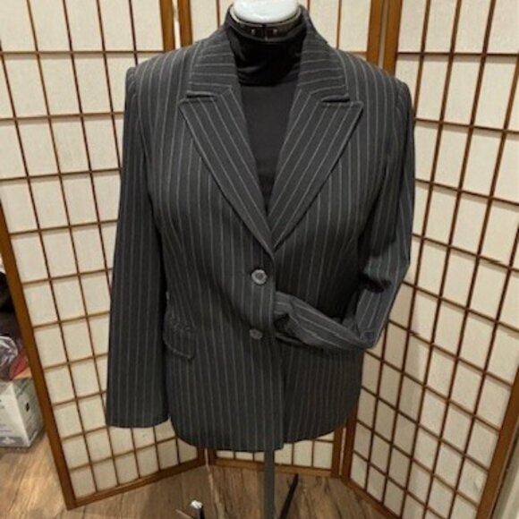 Two Piece Suit - Picture 2 of 10